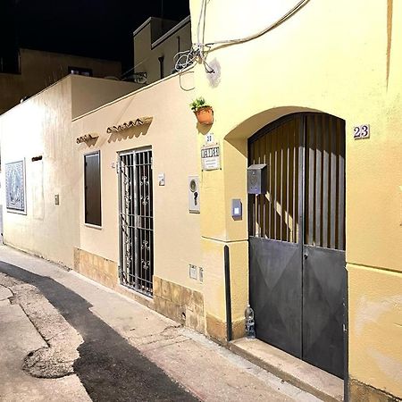 Da MeC Villa Mazara del Vallo Bagian luar foto